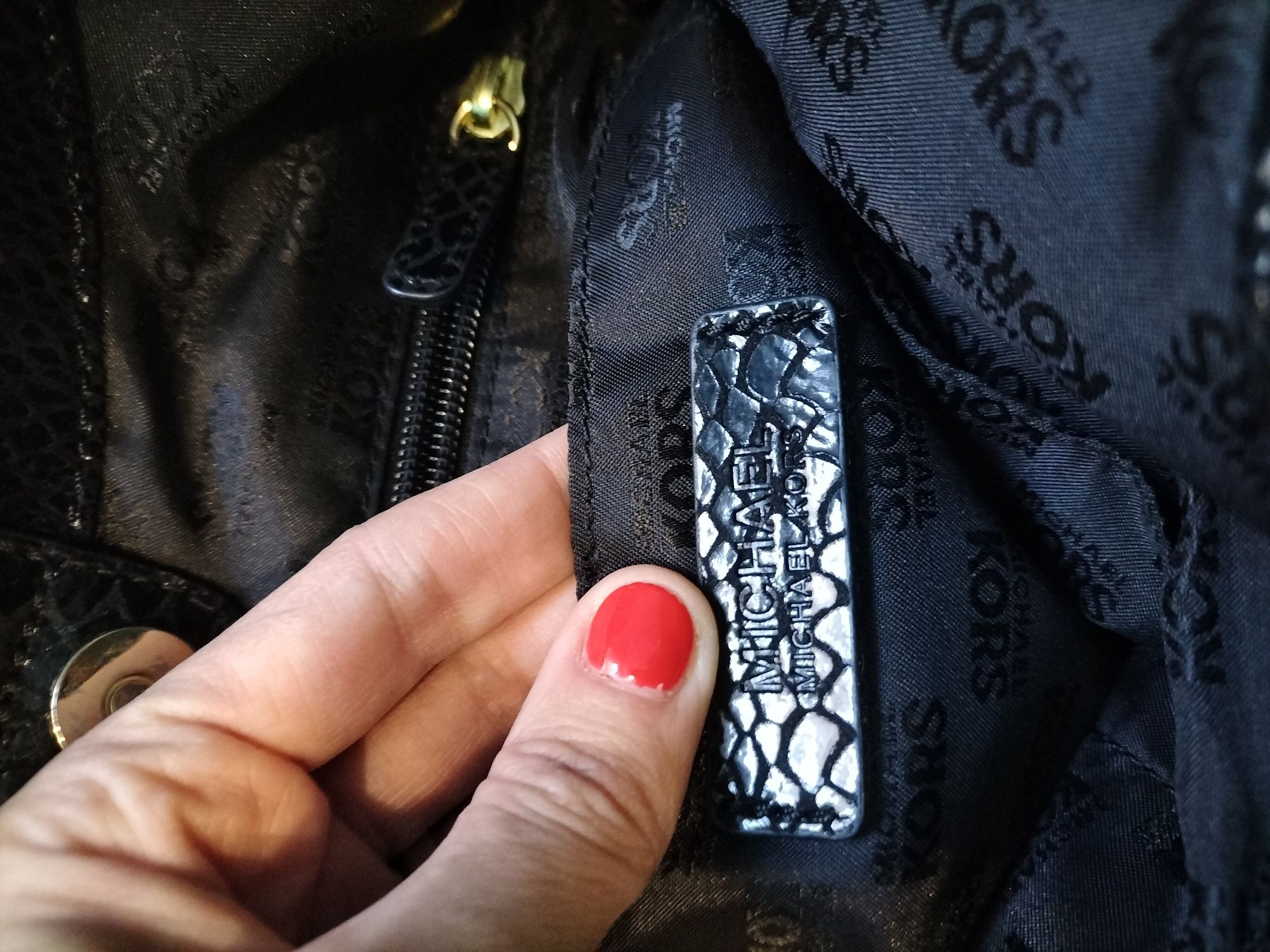 Torebka  Michael Kors  -  Lilly Black  -  449 zł