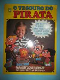 "O Tesouro do Pirata" - Livro BD com suplemento p/ destacar e brincar