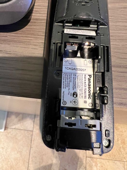 Радиотелефон Panasonic  KX-TG6511RUB