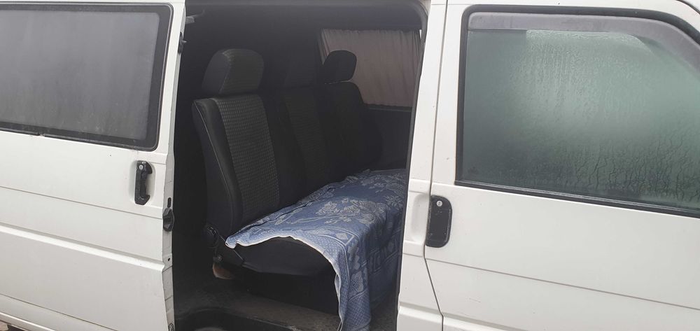 Volkswagen T4            .