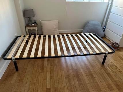 Cama individual IKEA