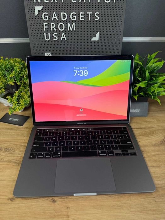 MacBook Pro 13" 2020 M1 16\512 Gb