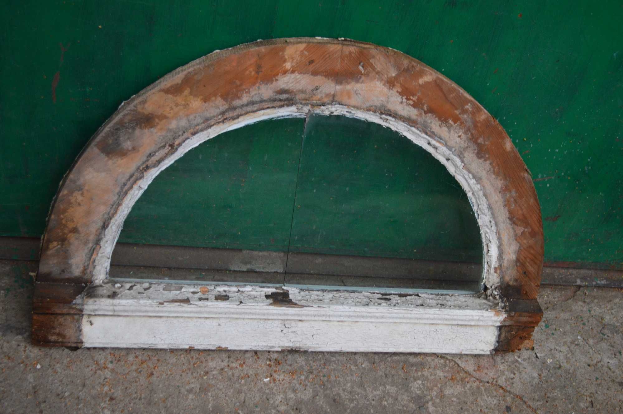 stare drewniane okno prl retro