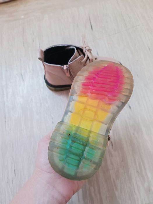 Демисезонные ботинки, 26