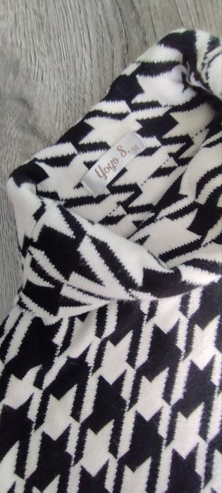 Стильний костюм для дівчинки