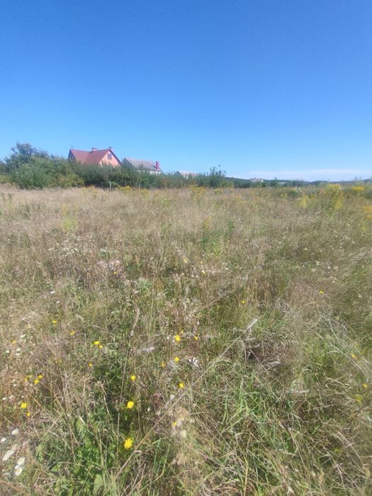 Продаж земельної ділянки під забудову