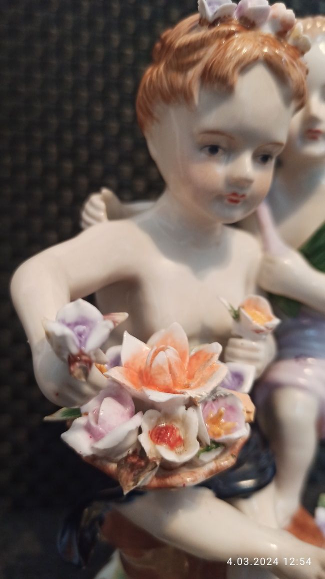 R  Porcelana MEISSEN Figurka Dziewcząt z kwiatami  Miśnia Unikat kolek