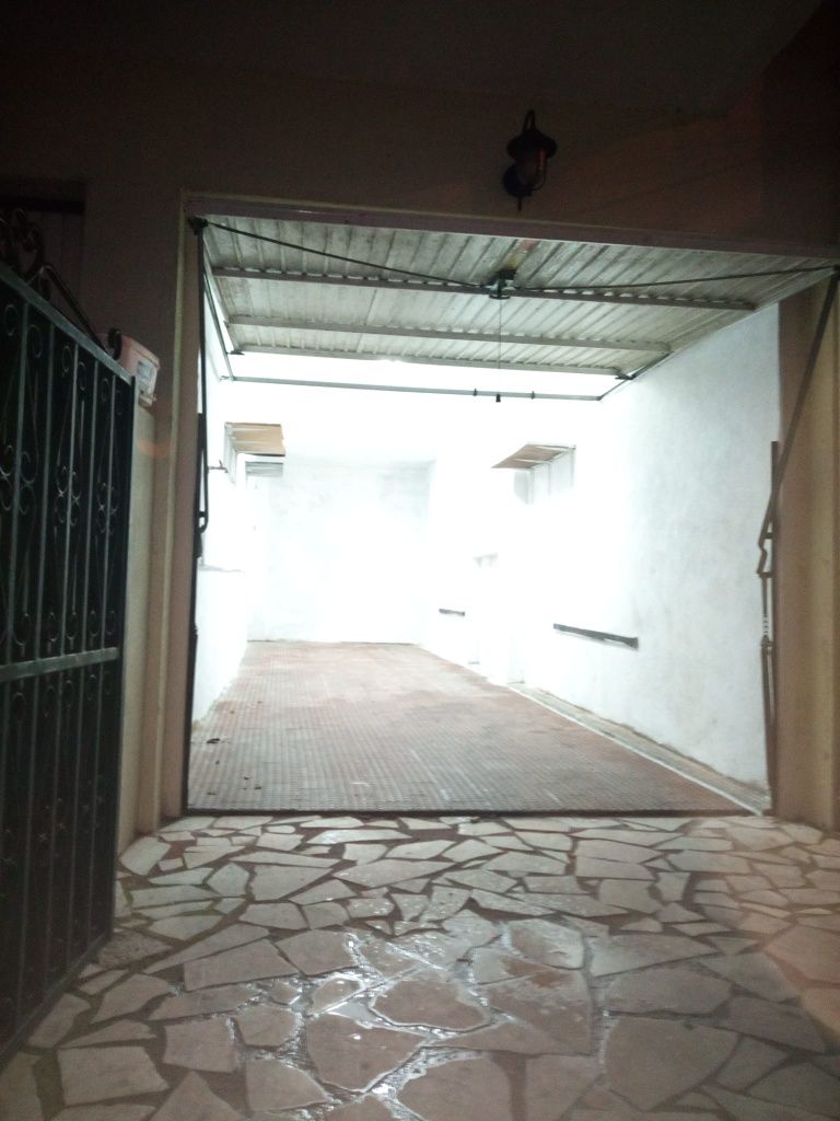 Garagem box, parqueamento, arrecadação, armazém, storage, Odivelas