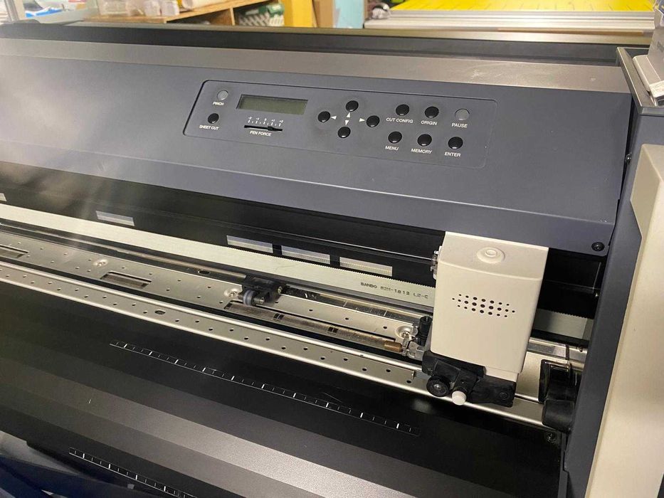Plotter de Corte Roland CAMM-1 GR-540 p/ vinil – Excelente Estado