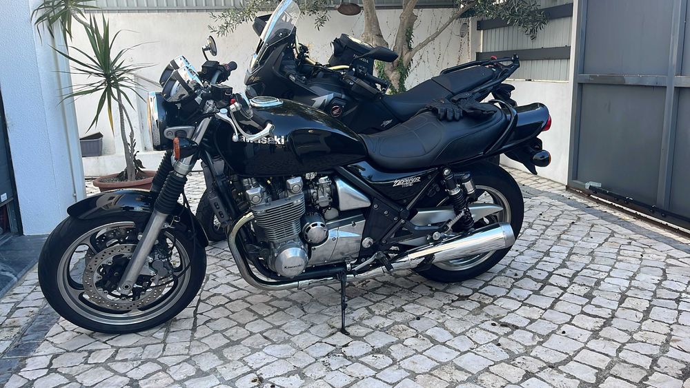 Kawasaki Zephyr ZR1100