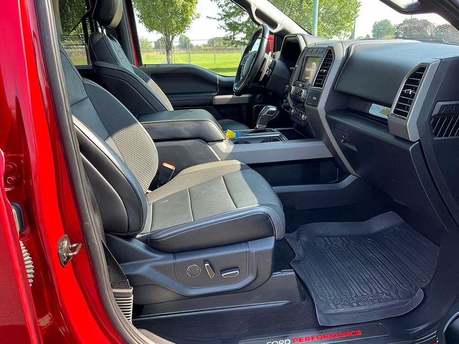 Ford F-150      2020