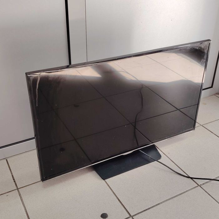 Telewizor Samsung ue32h5500aw 32"