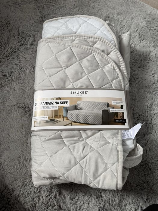 Narzuta na sofe ochraniacz na sofe
