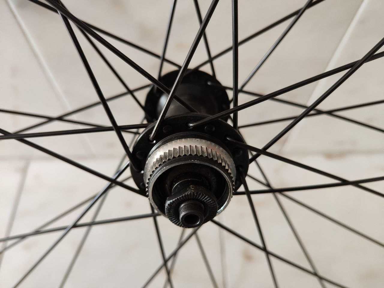 Rodas 27.5 Centerlock + Pneus