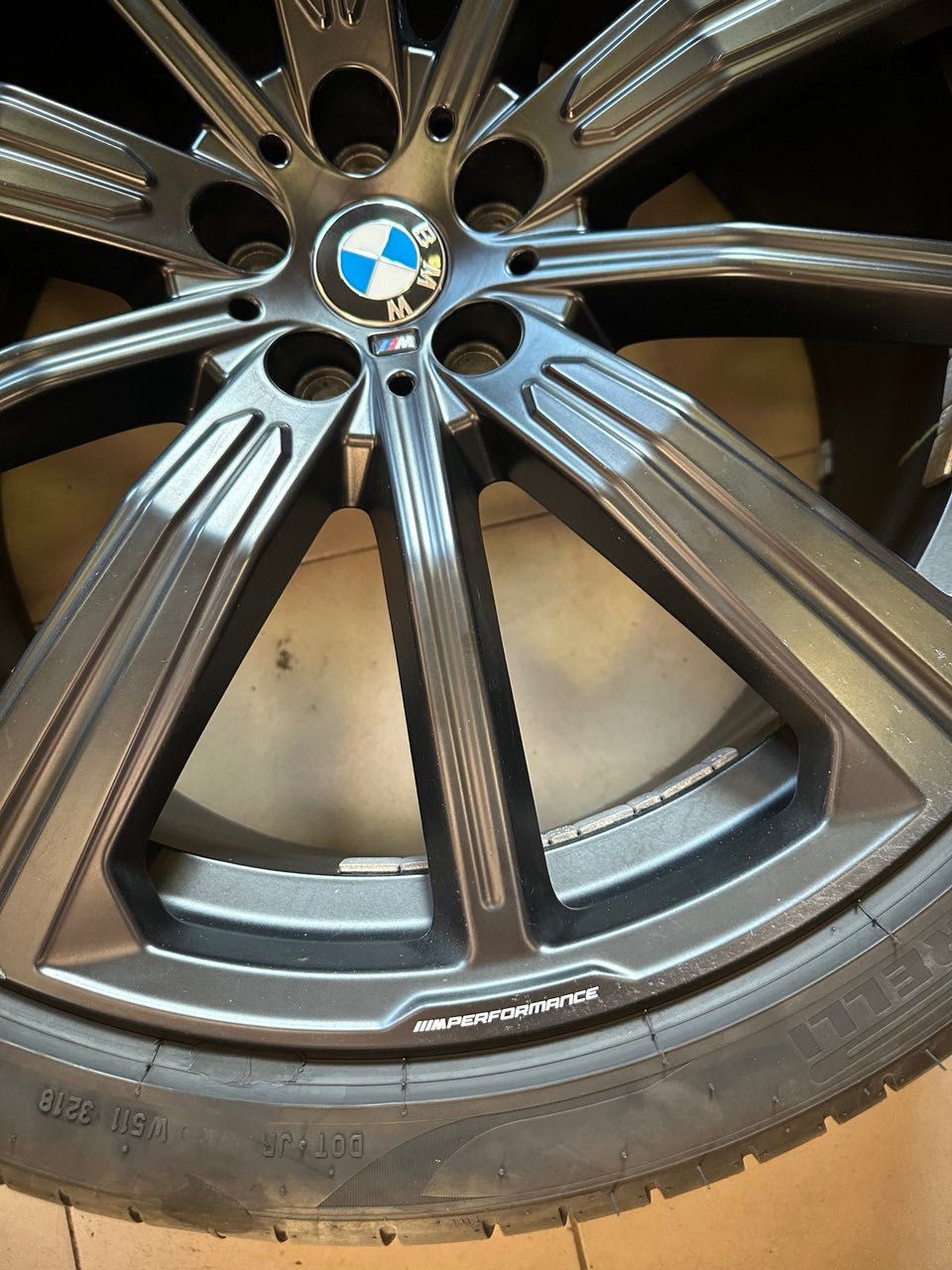 Диски R22 Performance BMW x5 g05, x6 g06, x7 g07