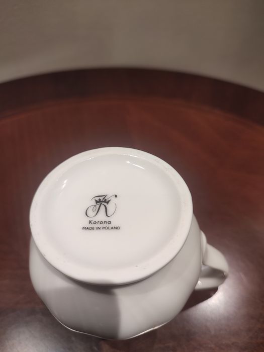 Śliczny stary mlecznik porcelana Książ