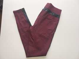 Burgundowe legginsy