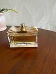 Salvatore ferragamo  signorina  Eleganza 100 мл  оригина л