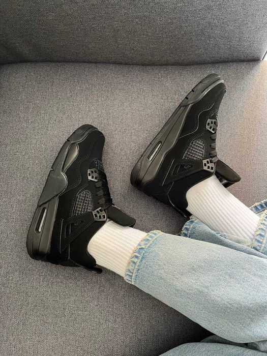 Jordan 4 Black Cat
