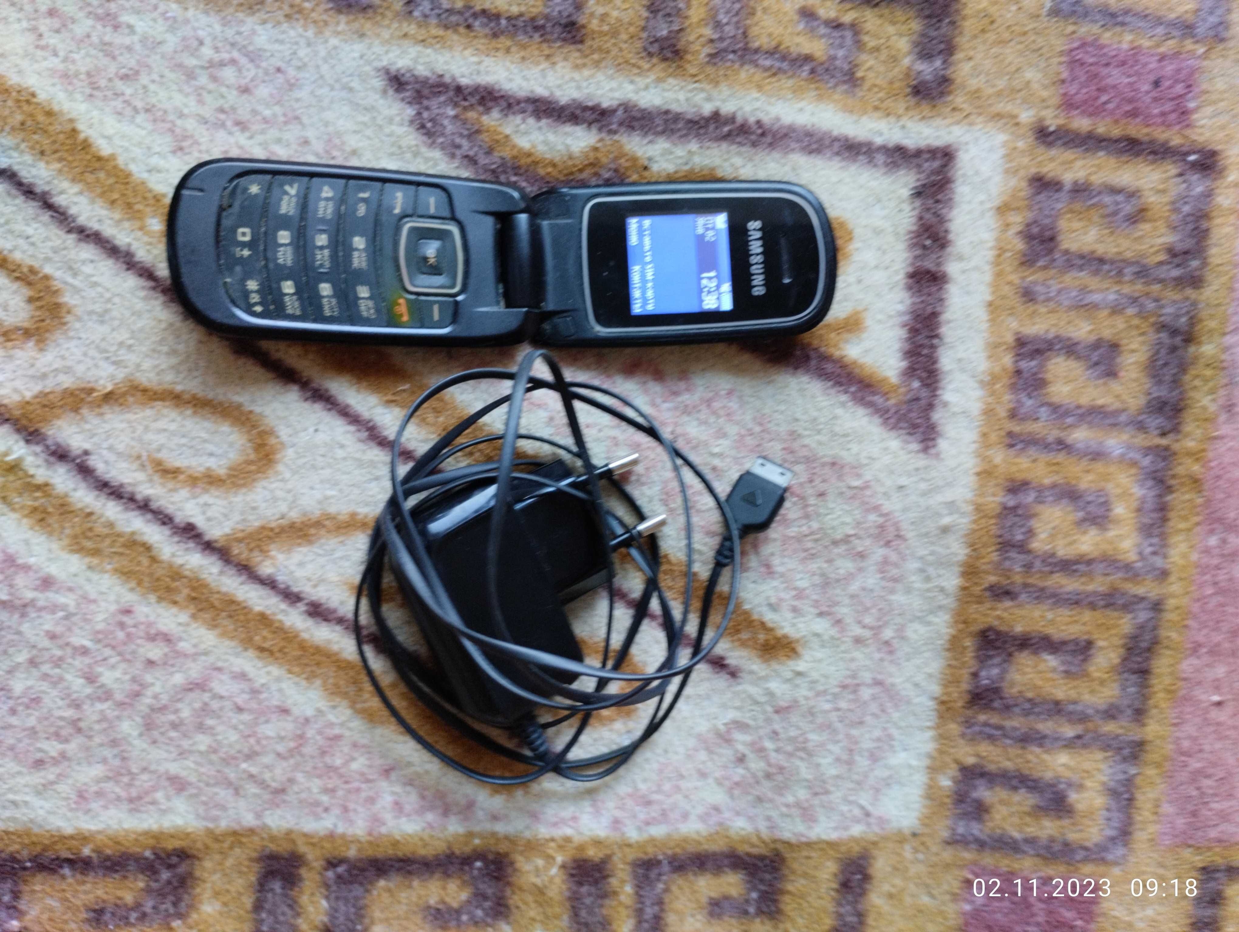 Телефон  Samsung e1150 з зарядкою