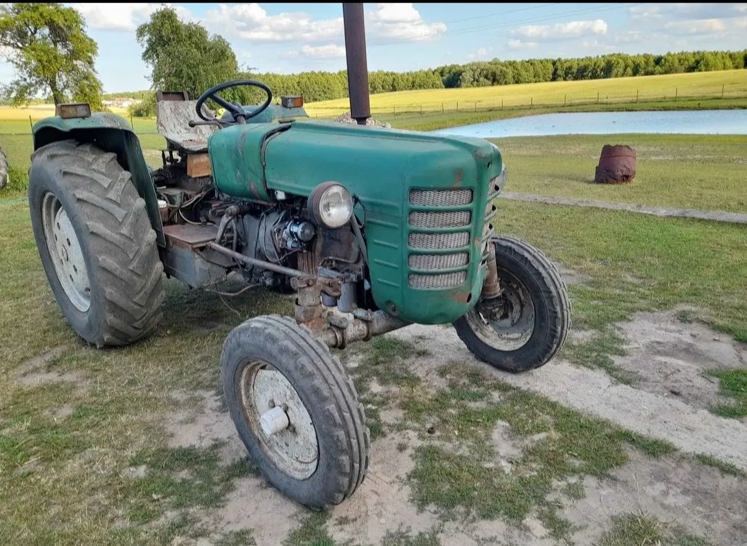 Sprzedam Ursusa C 4011 stan dobry