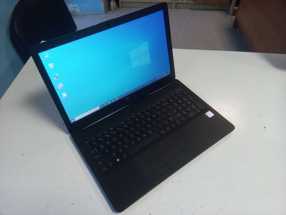 laptop HP 15, celeron N4000, 8GB, SSD 256GB, 15,6" gwarancja