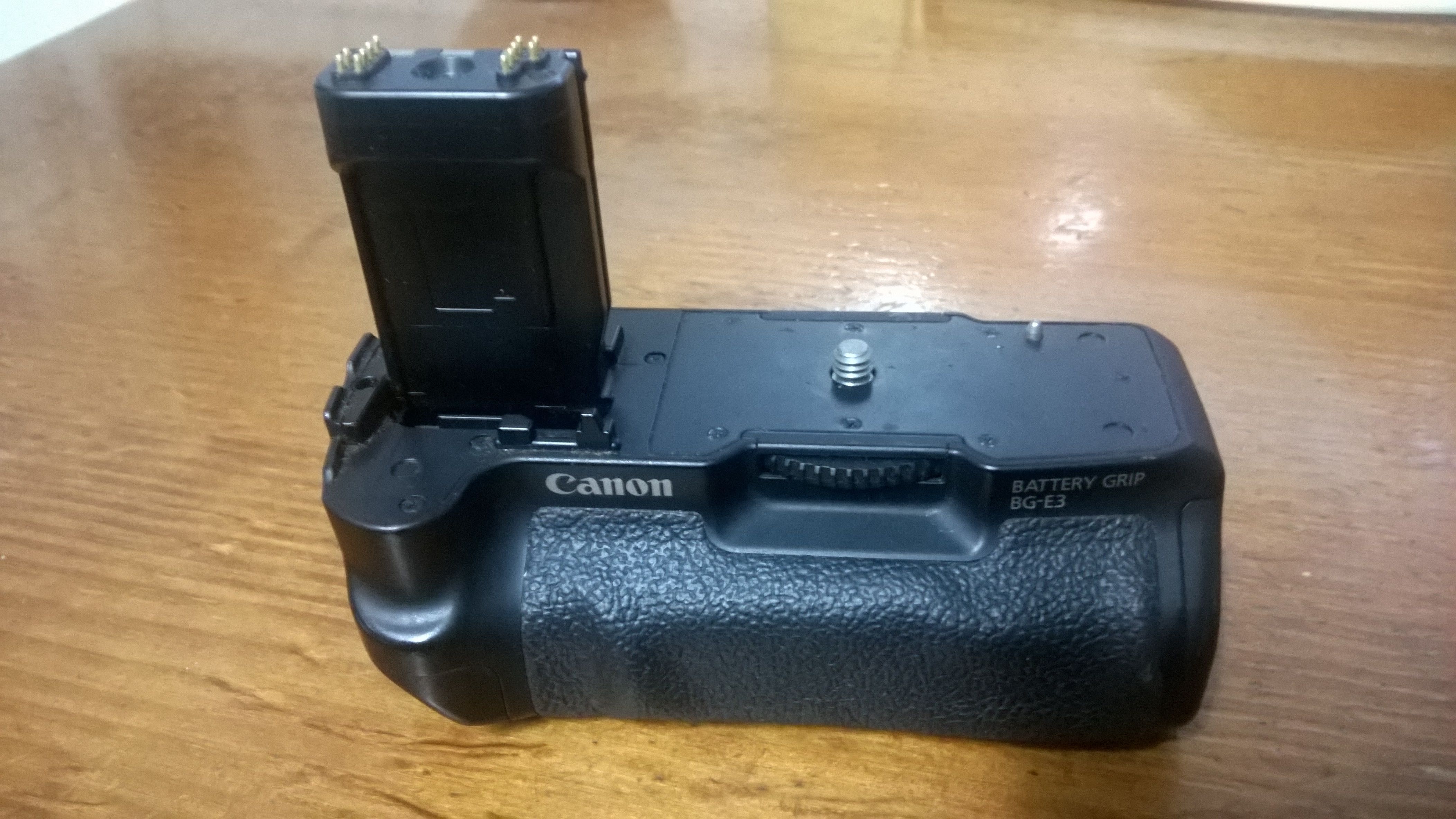 Canon BG-E3 [EOS 350D/400D]