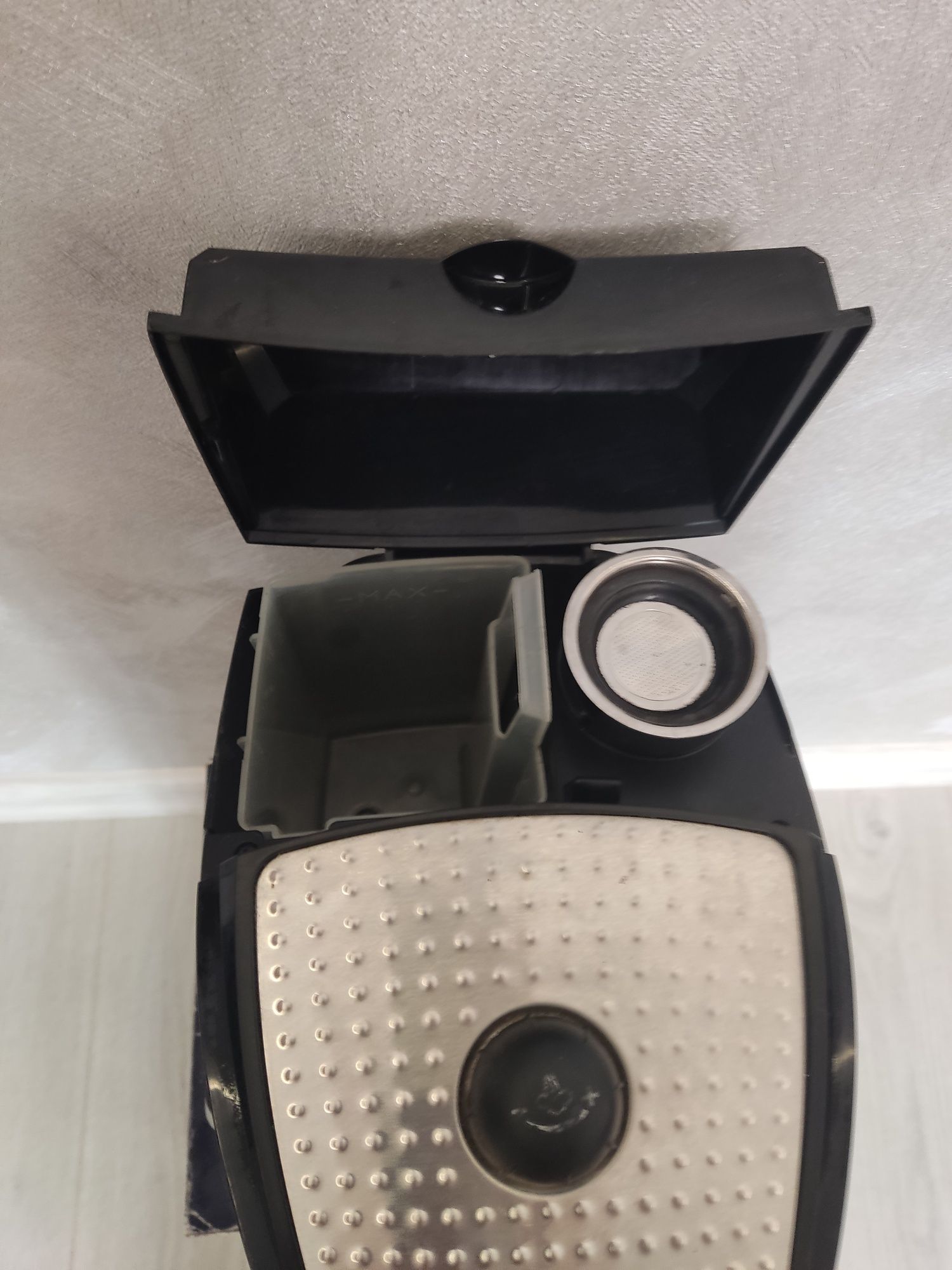 Кофеварка рожковая(холдер) Delongi EC 156 B
