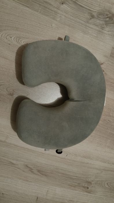 Poduszka do głowy podróżna