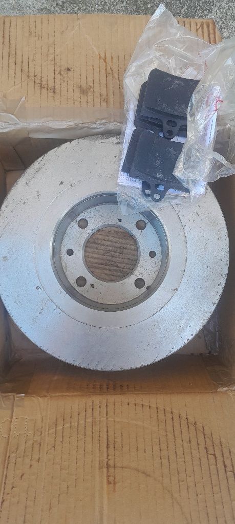Discos e pastilhas citroen c4