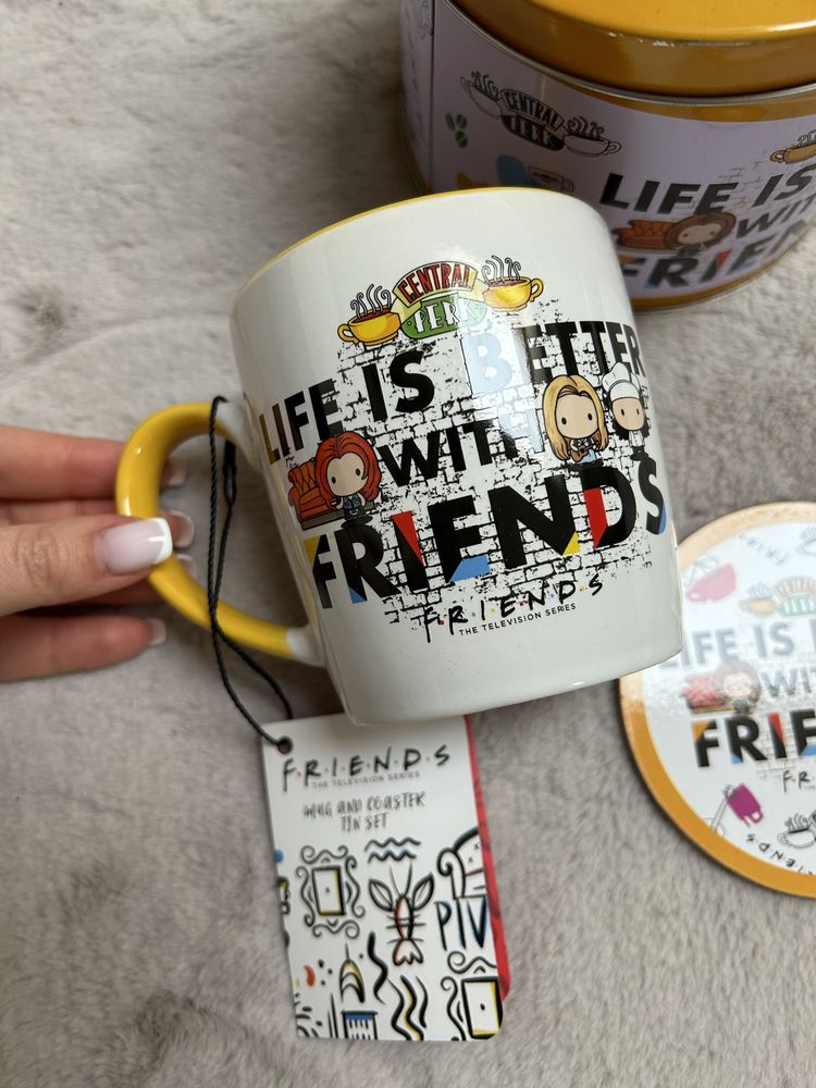 Przyjaciele zestaw prezentowy kubek friends (chibi)