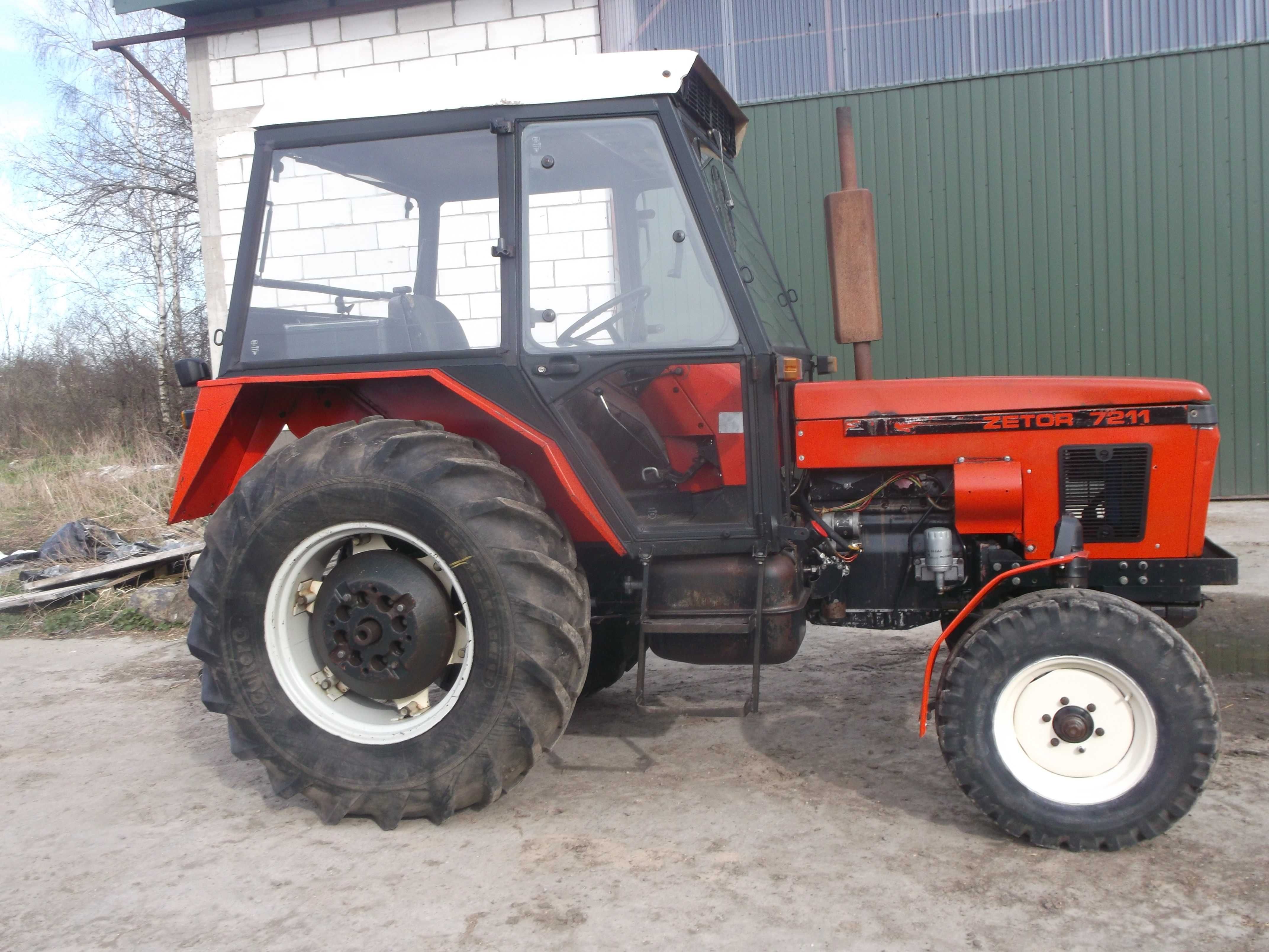 Ciągnik Zetor 7211