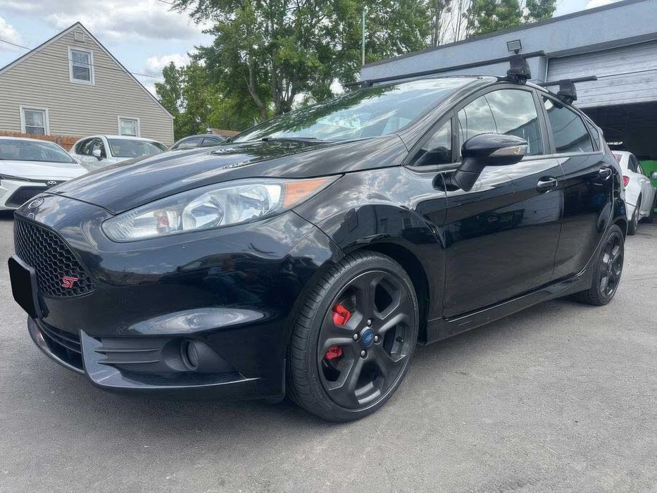 Ford Fiesta ST      2019