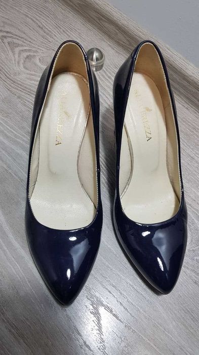 Женские туфли, темно синии