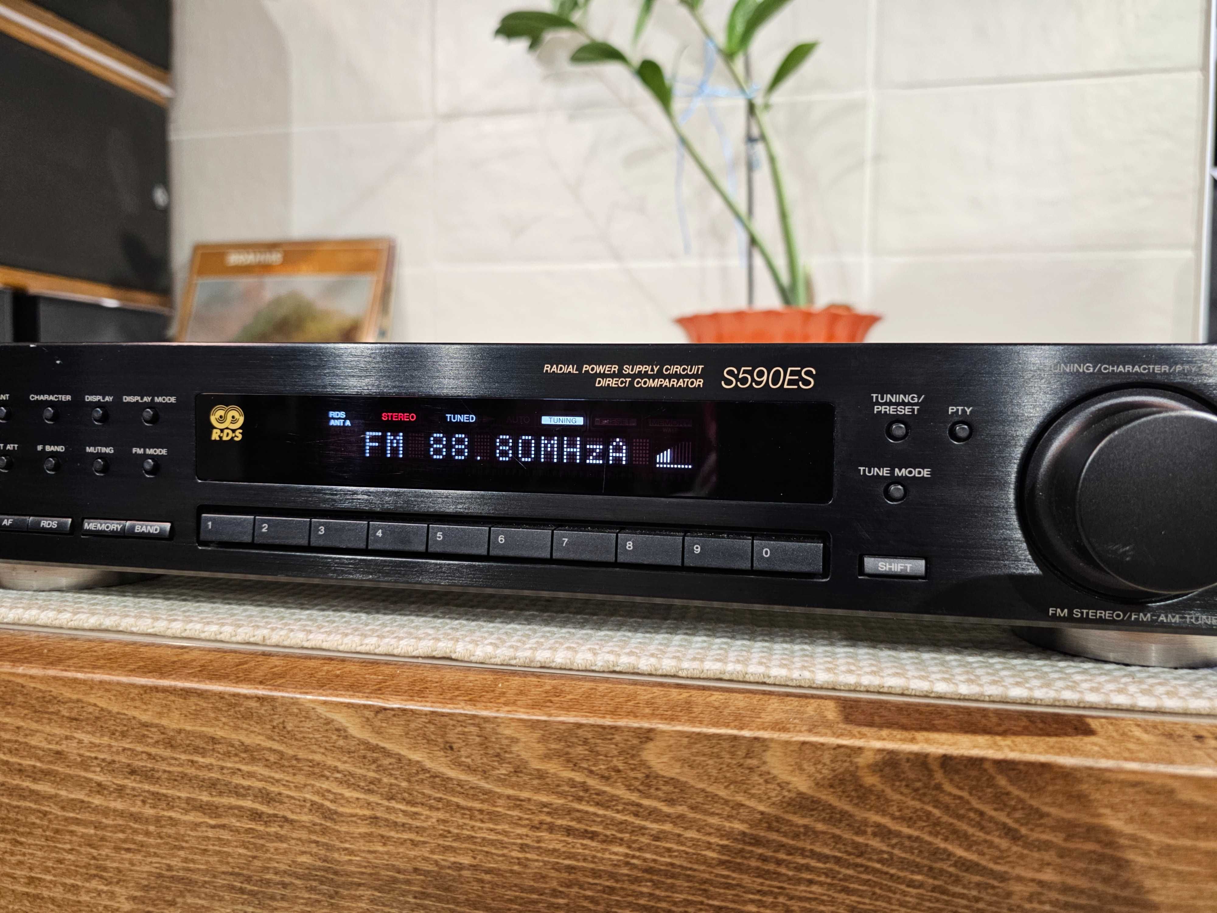 Стерео тюнер Sony ST-S590ES