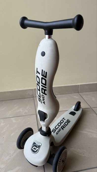 Scoot and Ride hulajnoga jeździk plus kask