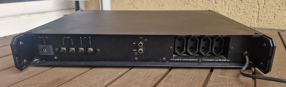Tuner radiowy braun T2