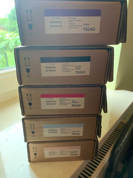 Tonery kolorowe 50 zł/szt.