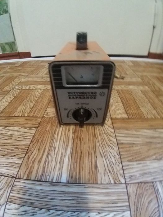 Зарядное пристрої срср