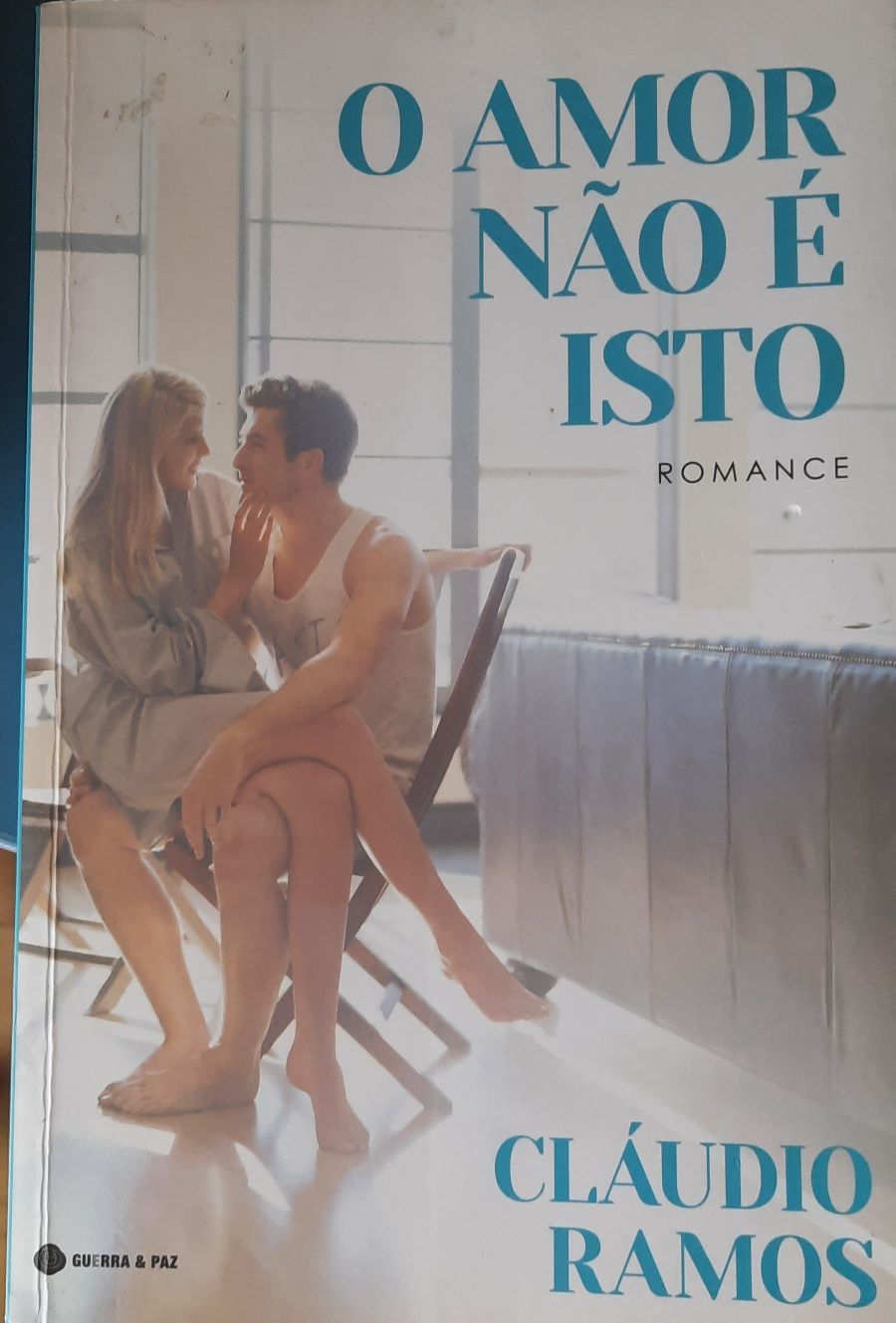 Livro "O amor não  é isto " de Cláudio Ramos