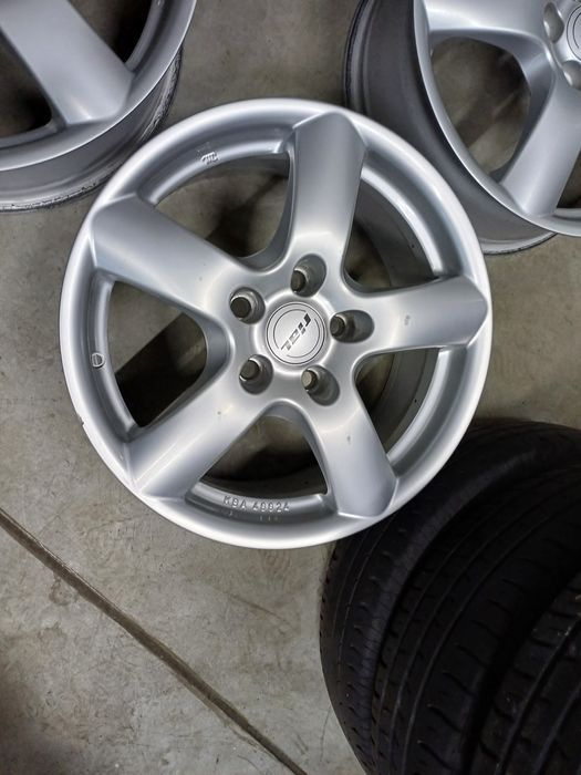 Felgi aluminiowe 5x120x17 et42 insignia vw t5