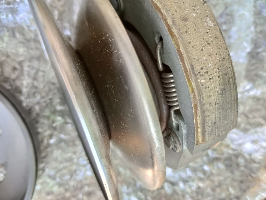 Шпильки глушителя.запчасти Дио 27