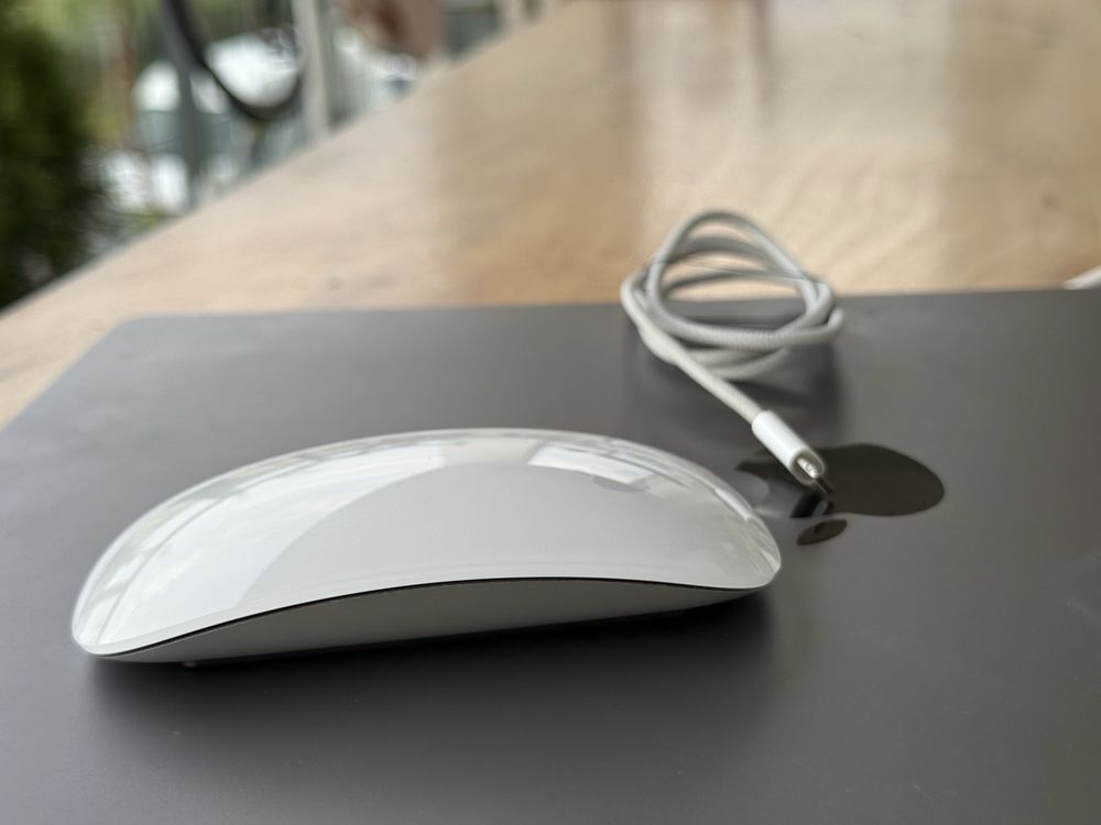 Apple Magic Mouse 2 – bardzo dobry stan