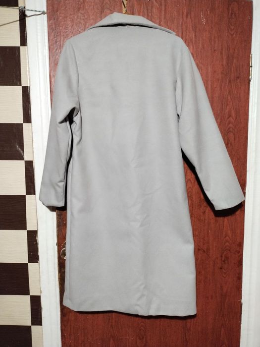 Продам пальто женское