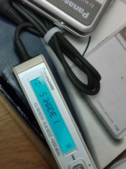 Panasonic SJ-MJ100-S. MiniDisk Player