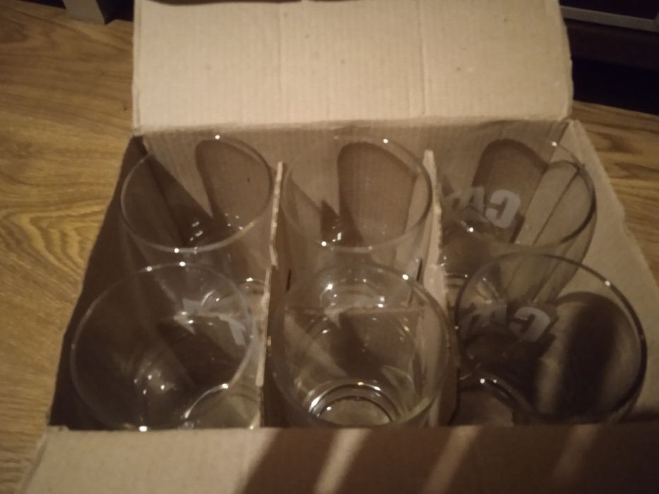 Zestaw 6 oryginalnych niespotykanych szklanek CAT Caterpillar szklanki