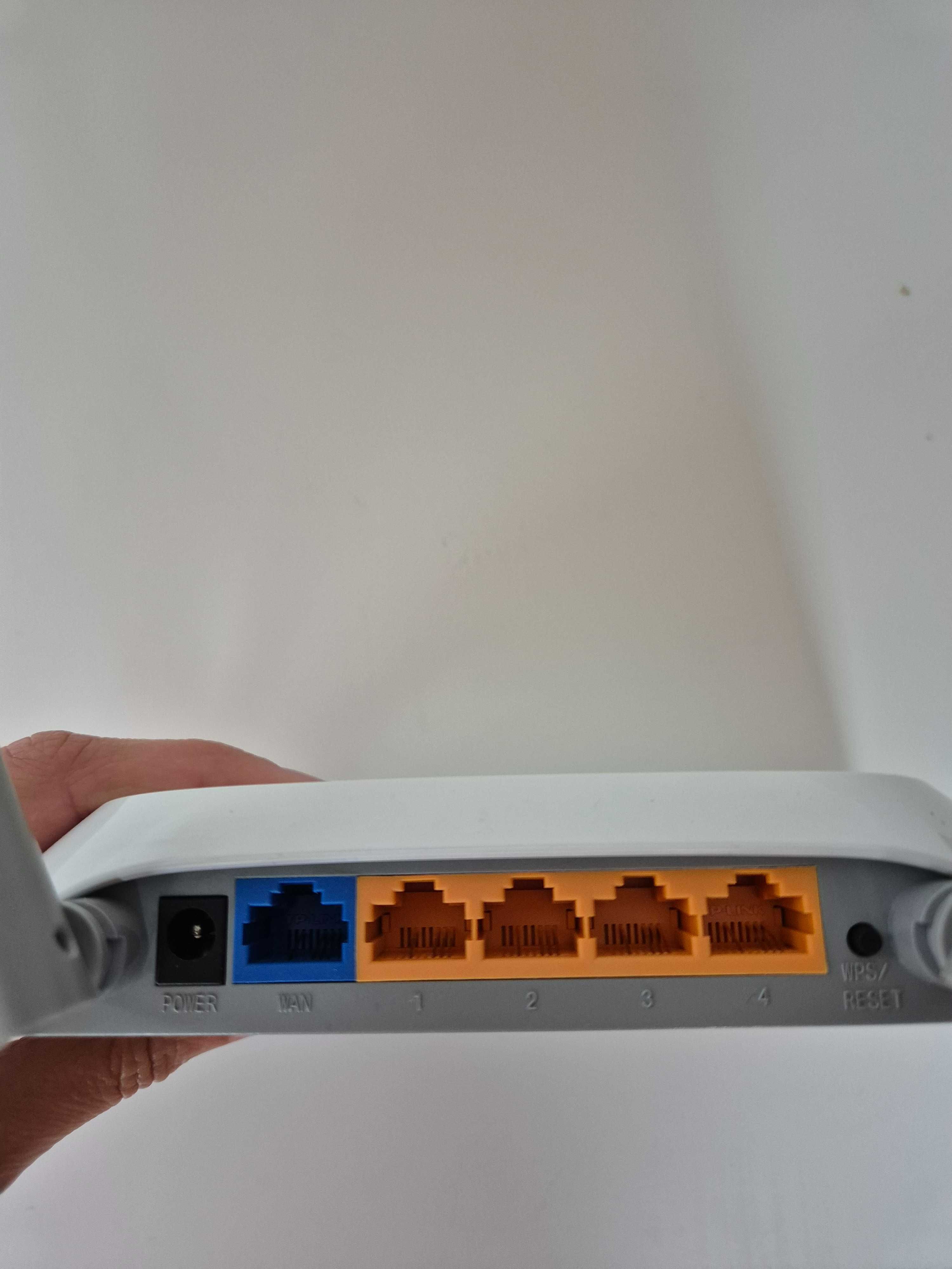 Router TP Link TL-WR840N