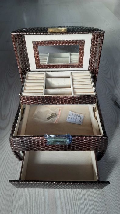 Органайзер Кейс Скринька Бокс для прикрас 21×15×15 см