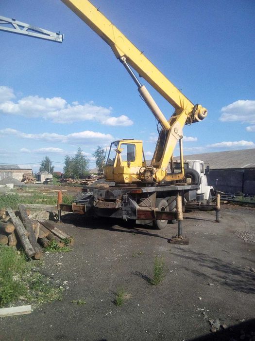 Продам автокран Краз 250