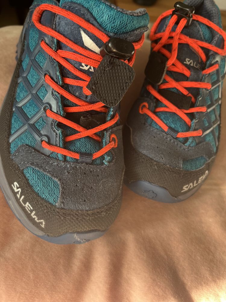 Salewa 31, trekking